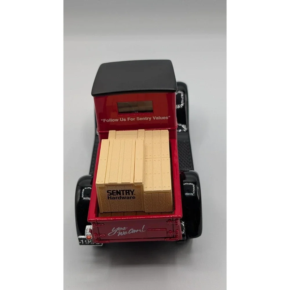 Liberty Classics Sentry Hardware 1928 Pickup 1/25 Scale Bank Diecast #18001